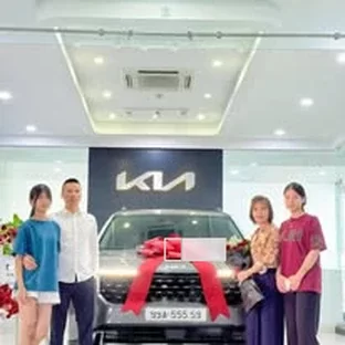 Kia Bắc Ninh - Hình ảnh hoạt động bán hàng thực tế.